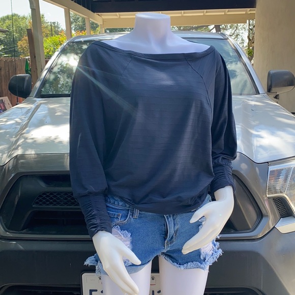 PRANA WOMAN T-SHIRT SHORT WIDE SLEEVES - Picture 2 of 8